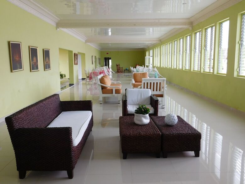 Hotel Y Casino Guarocuya