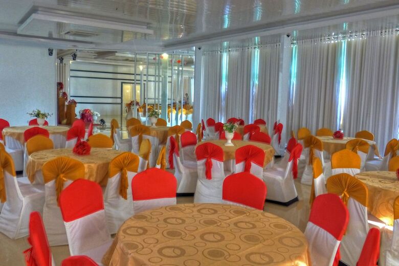 The Rain Tree Hotel