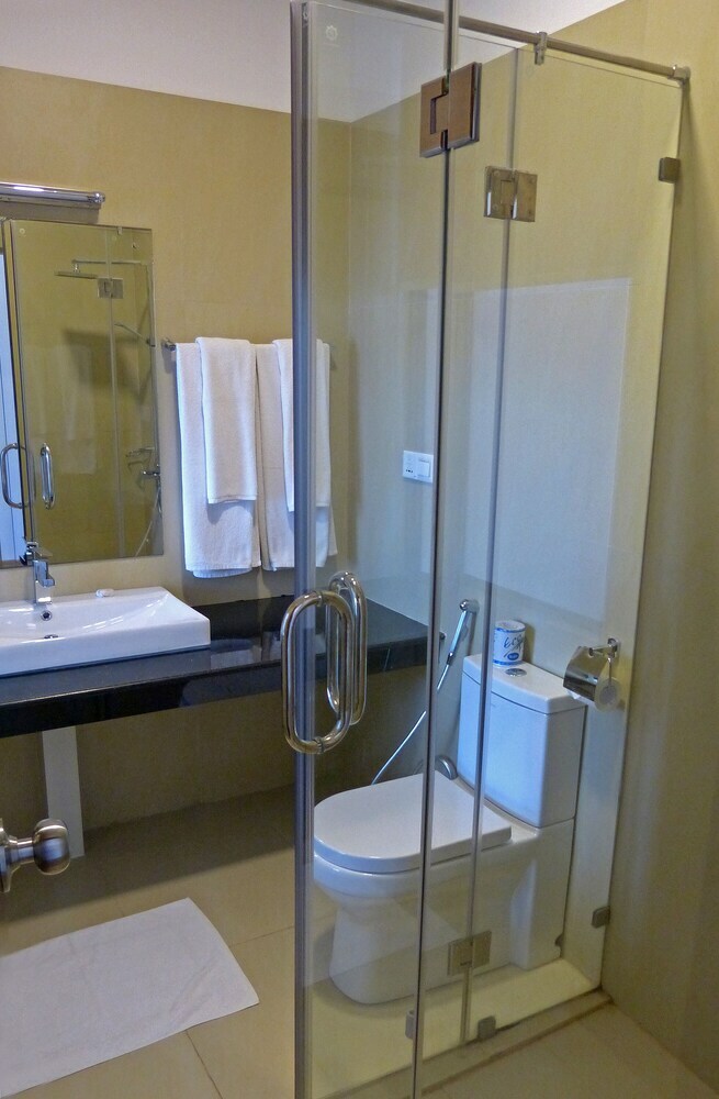 The Rain Tree Hotel