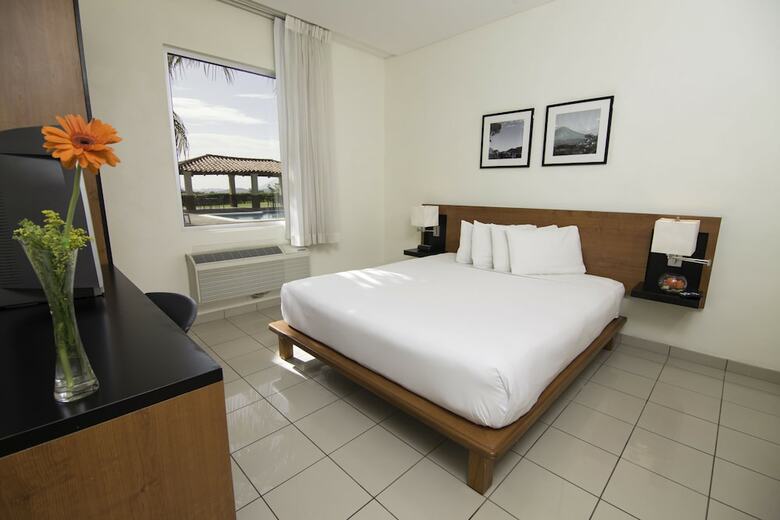Hotel Comfort Inn Real La Union