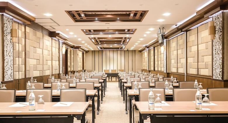Hotel D Varee Diva Rimnaam, Chanthaburi