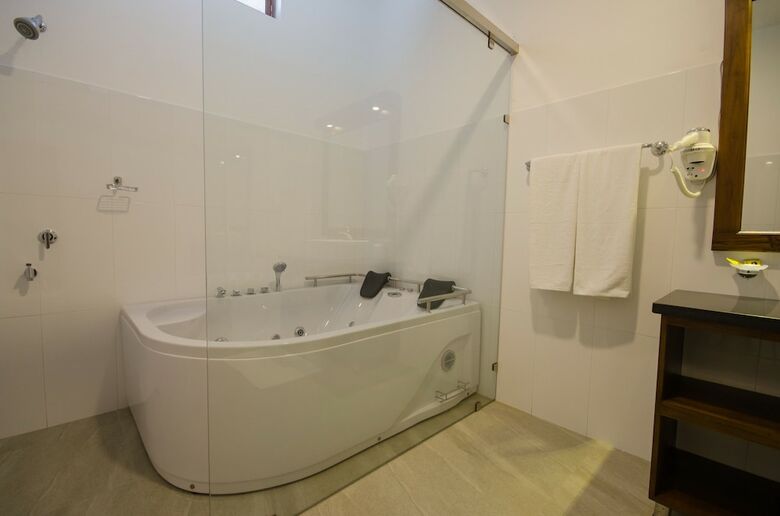 Hotel Okwin Resort