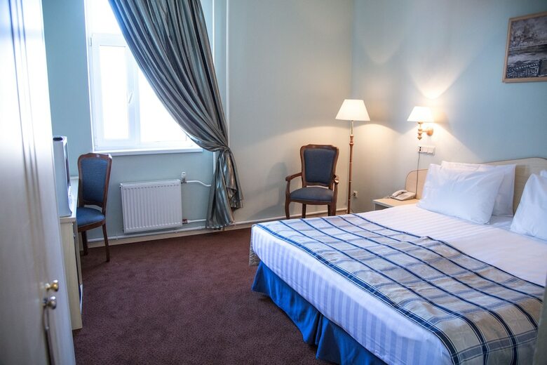 Petro Sport Hotel