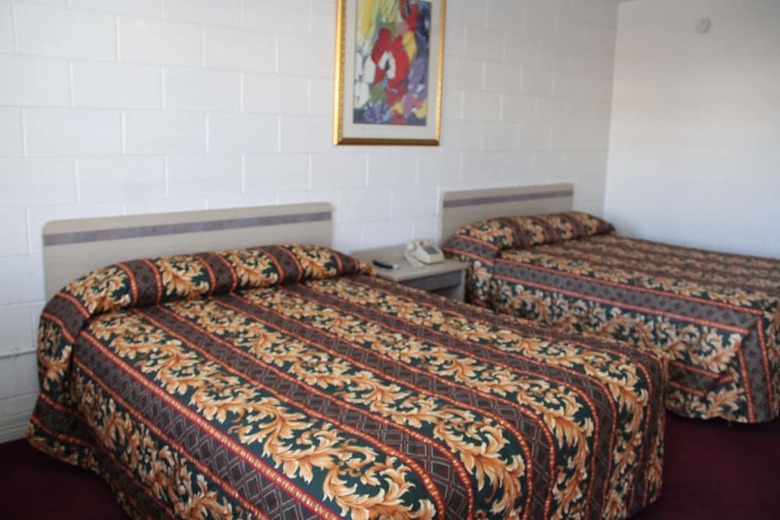 Superlodge Motel