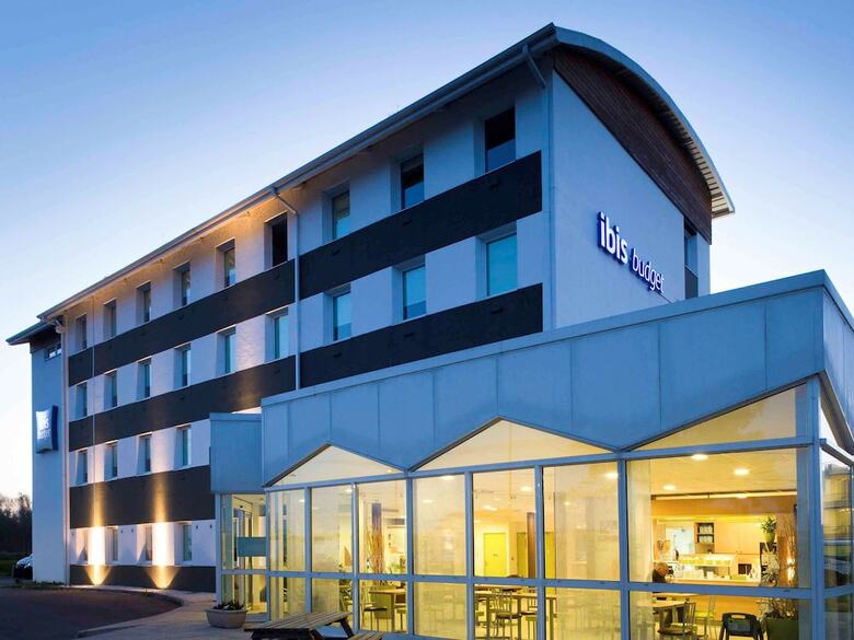 Hotel Ibis Budget Montlu�on