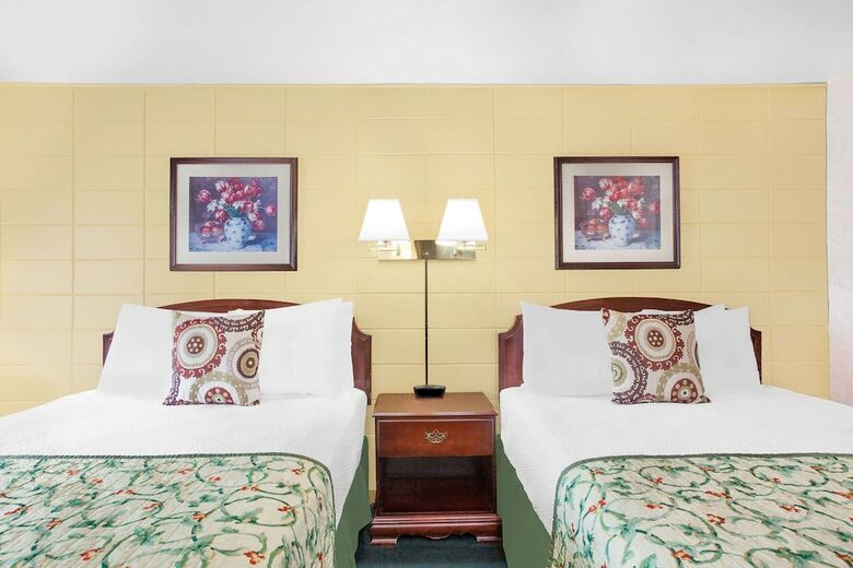 Motel Knights Inn Ft. Madison