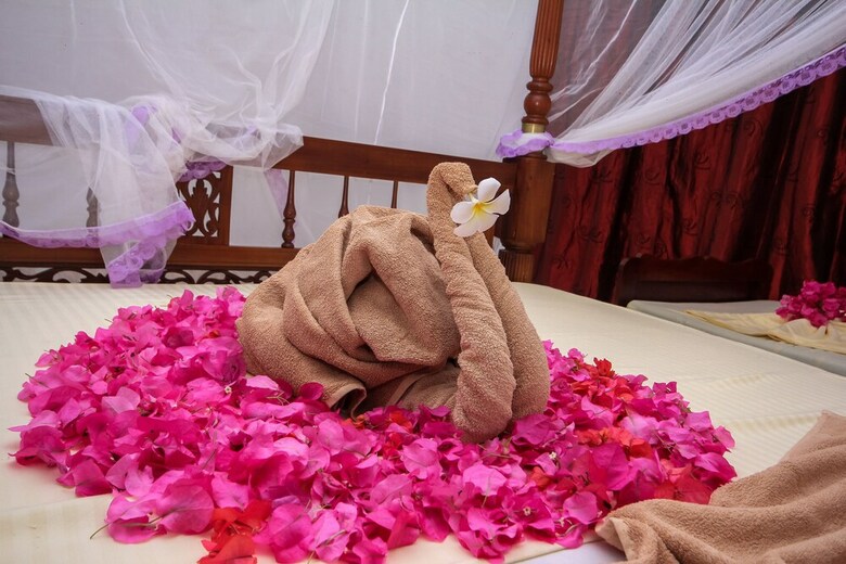 Hotel Negombo Village