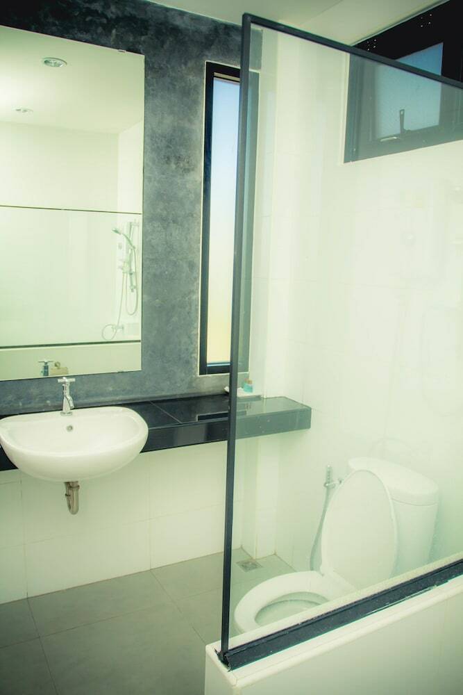 Hotel The Infinite Resort Nakhon Sawan