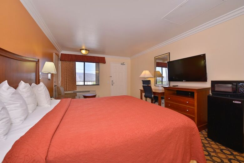 Hotel Quality Inn Lake Elsinore I-15