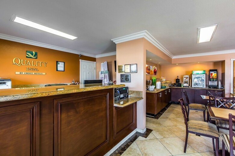 Hotel Quality Inn Lake Elsinore I-15