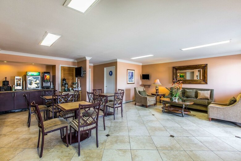 Hotel Quality Inn Lake Elsinore I-15