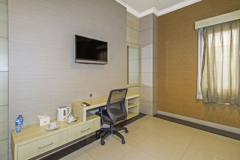 Hotel Reddoorz @ Kebayoran Lama