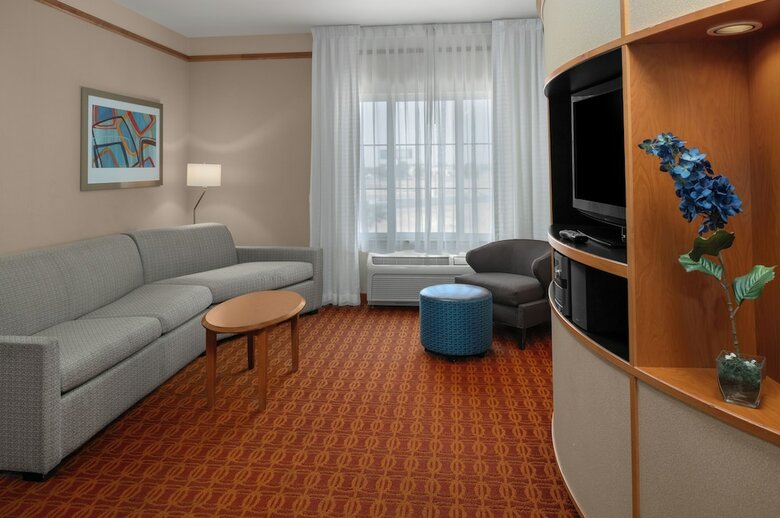 Hotel Fairfield Inn And Suites By Marriott Sacramento Elk Grove