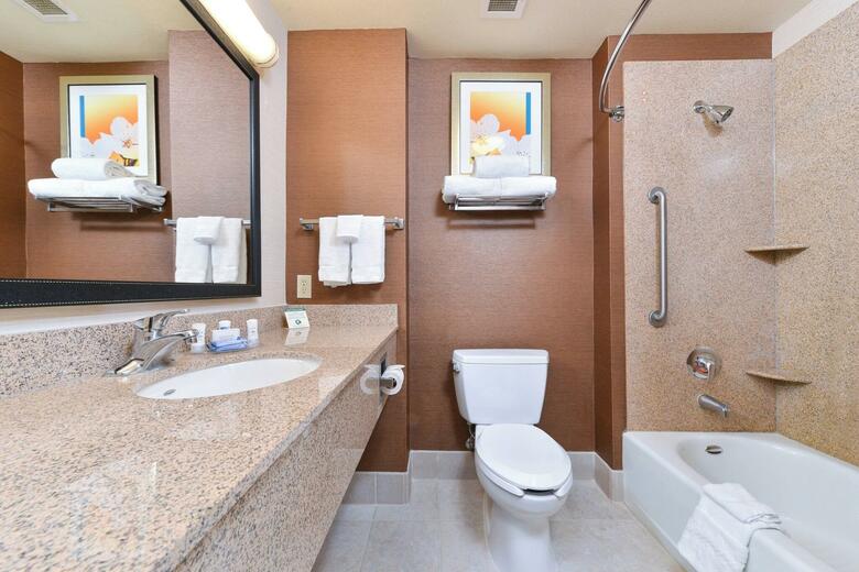 Hotel Fairfield Inn And Suites By Marriott Sacramento Elk Grove