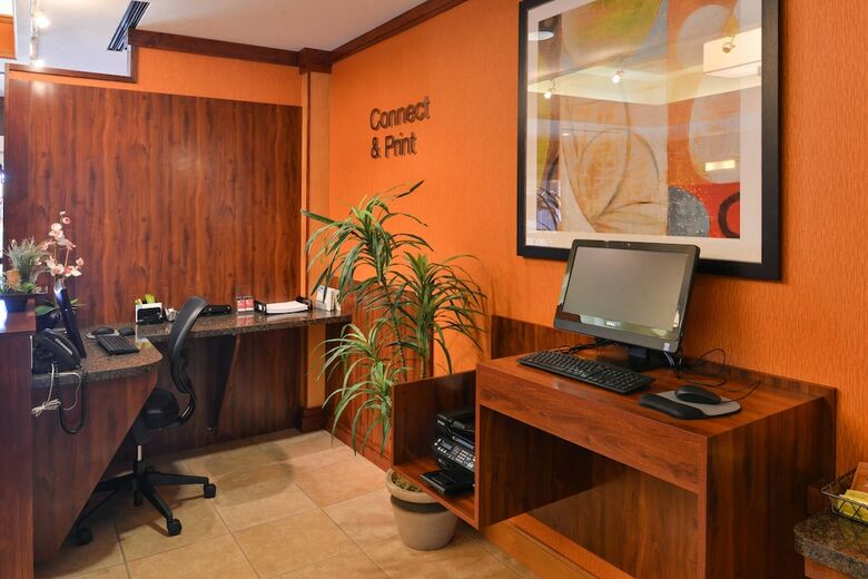 Hotel Fairfield Inn And Suites By Marriott Sacramento Elk Grove