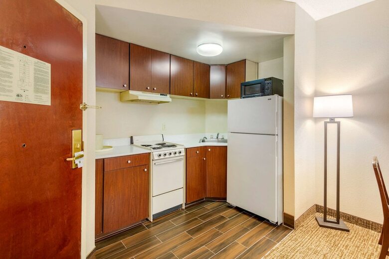 Hotel Quality Inn & Suites Olde Town