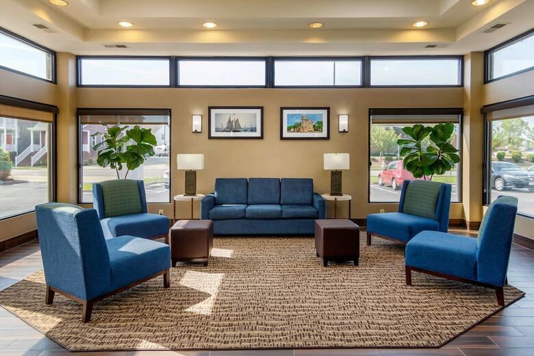 Hotel Quality Inn & Suites Olde Town