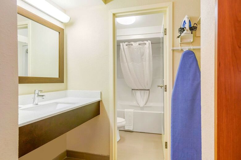 Hotel Quality Inn & Suites Olde Town