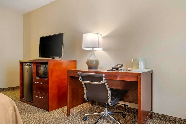 Hotel Quality Inn & Suites Olde Town