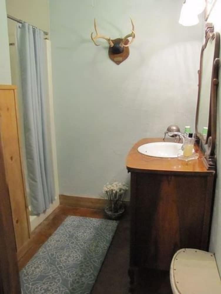 Hotel Covered Wagon B&b/guesthouse