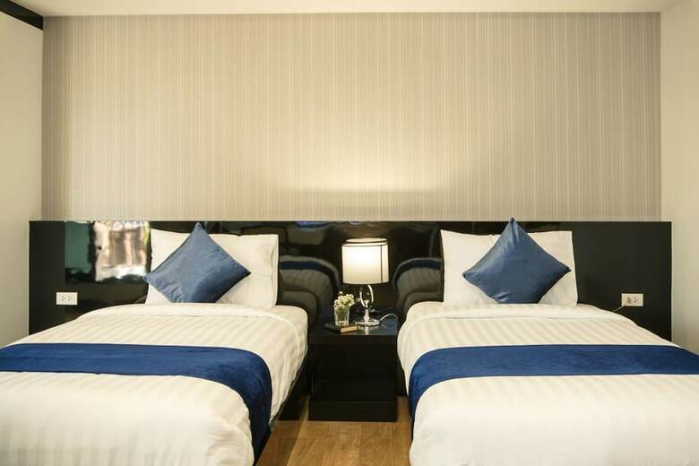 Hotel Chonlada Place