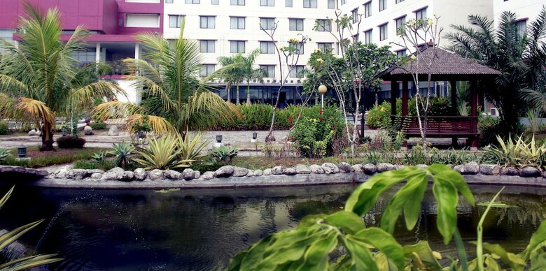 Citra Grand Hotel & Residence