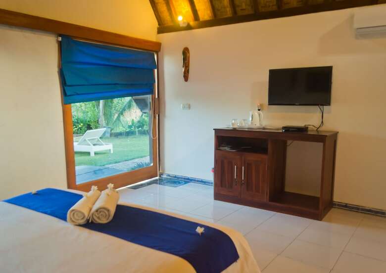 Hotel Blue Monkey Villas Resort & Ocean View