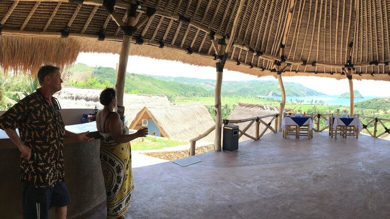 Hotel Blue Monkey Villas Resort & Ocean View