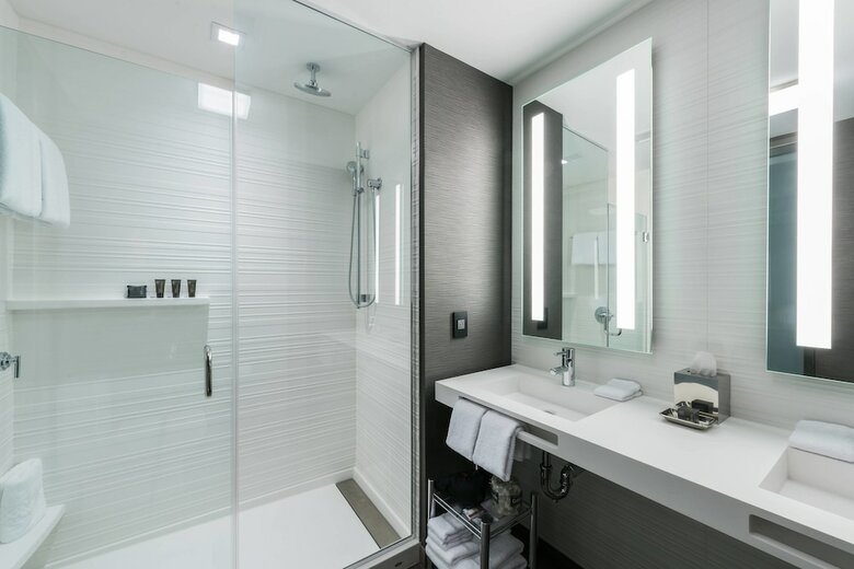 AC Hotel By Marriott Boston Cambridge