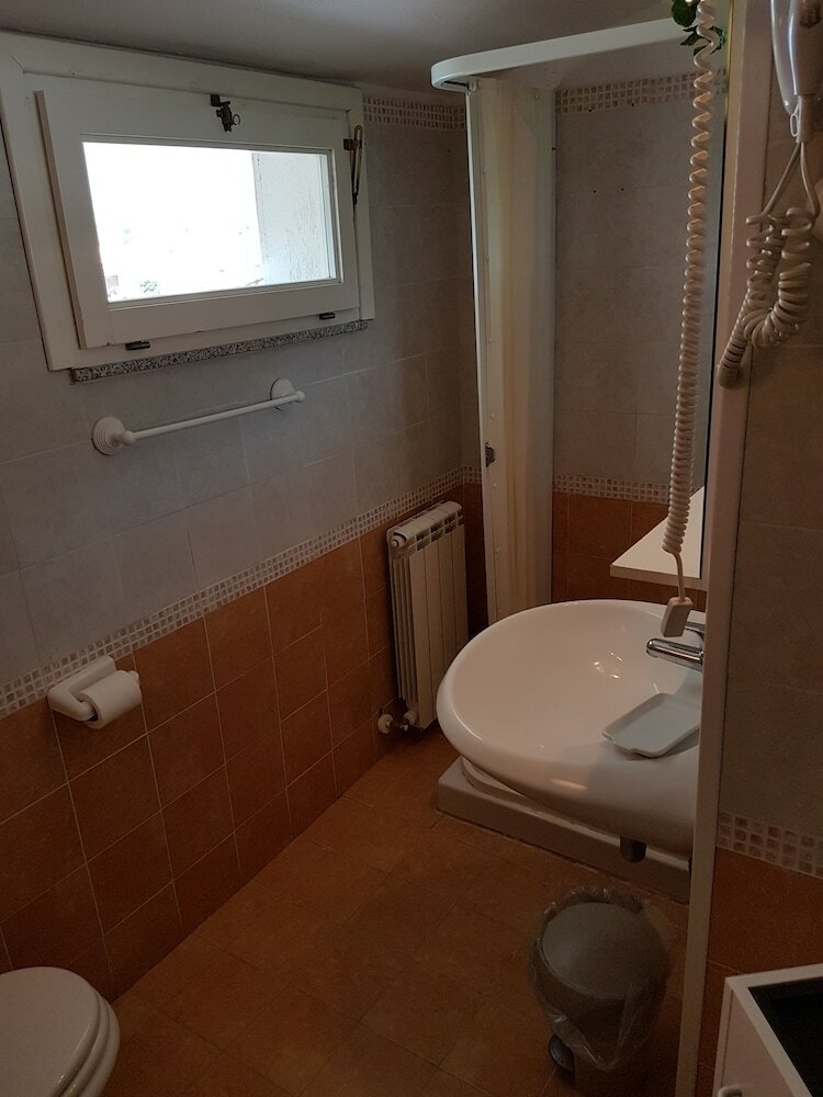B&B Fantar House