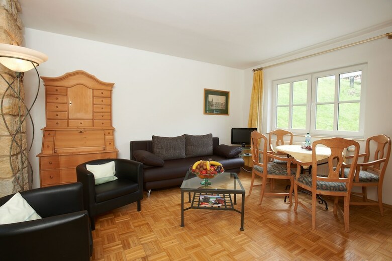 Hotel Erbgericht Krippen