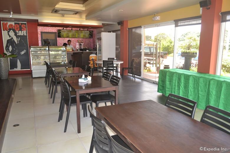 Roadhaus Hotel - The Manny Pacquiao Hotel