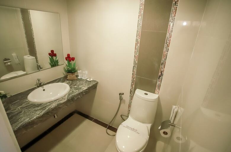 Korat Hotel