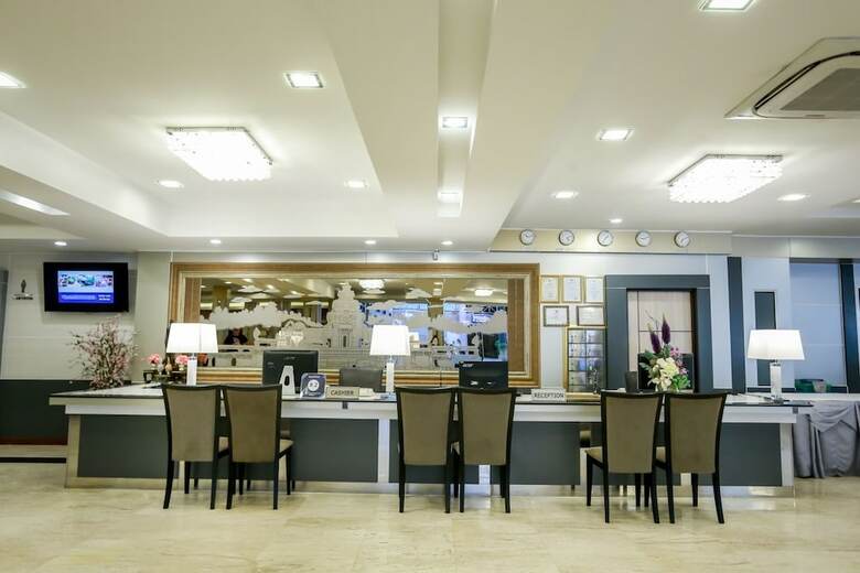 Korat Hotel