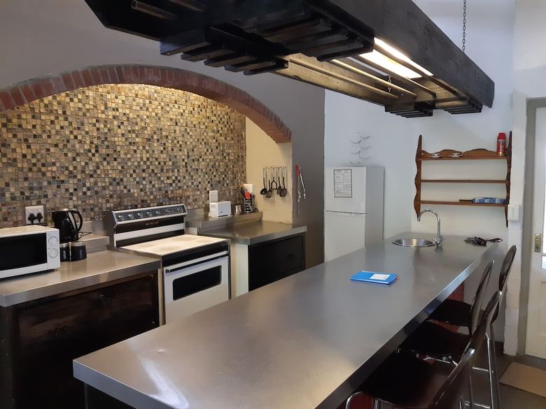 Hotel Hornbill House