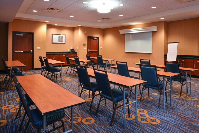 Hotel Courtyard By Marriott Pittsburgh Monroeville