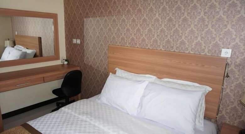 Hotel Safa Homestay