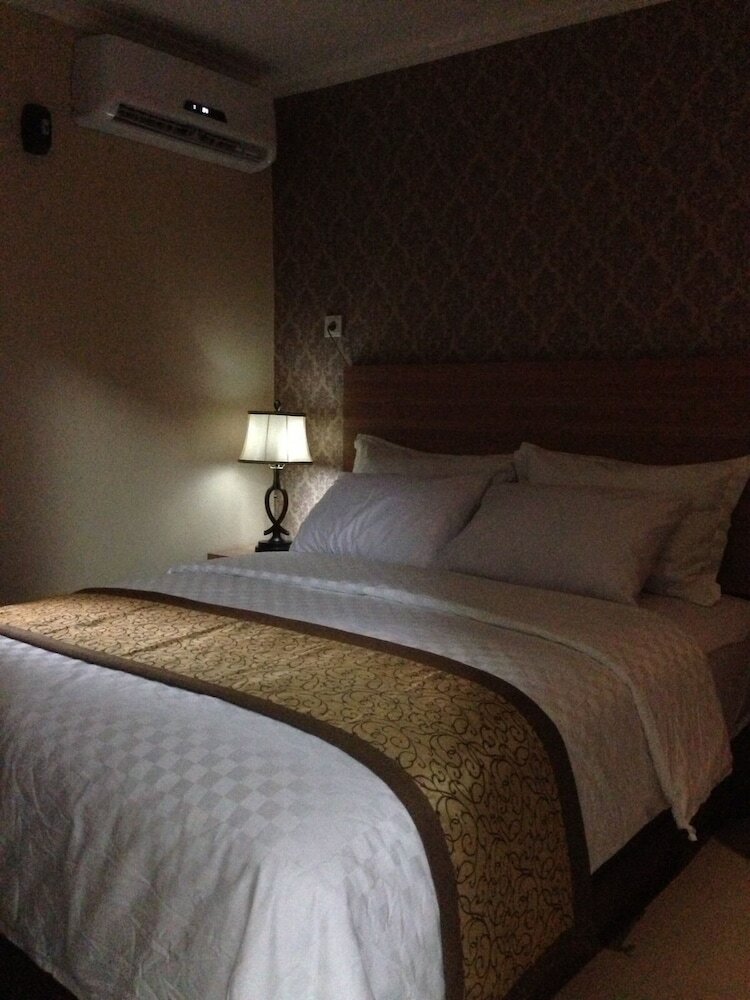 Hotel Safa Homestay