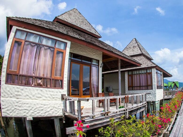 Hotel Salakphet Resort