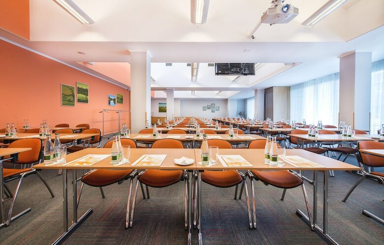 Hotel Akademie Nah�?