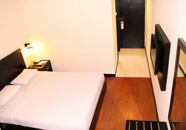 Sulthan Hotel International