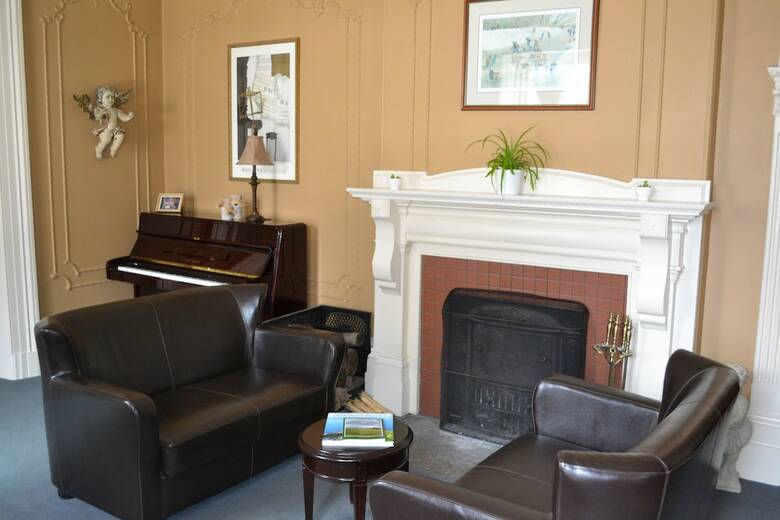 Hotel Westover Inn