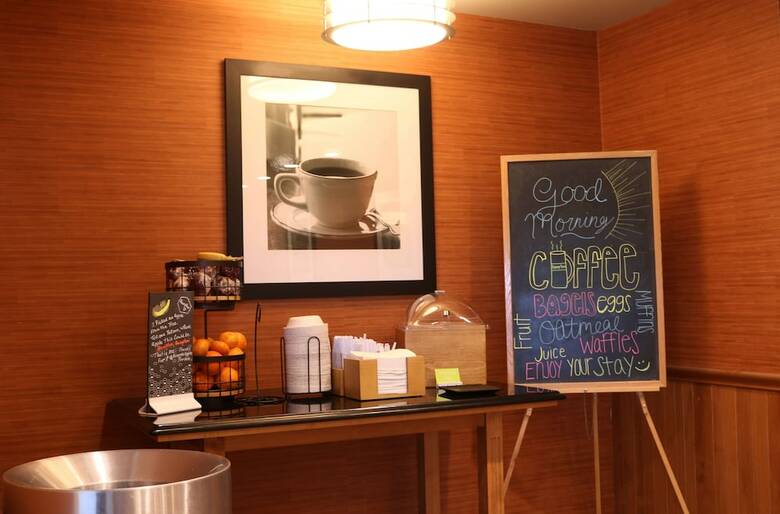 Hotel Hampton Inn & Suites Fremont