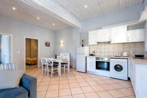 Apartamentos Anita Village