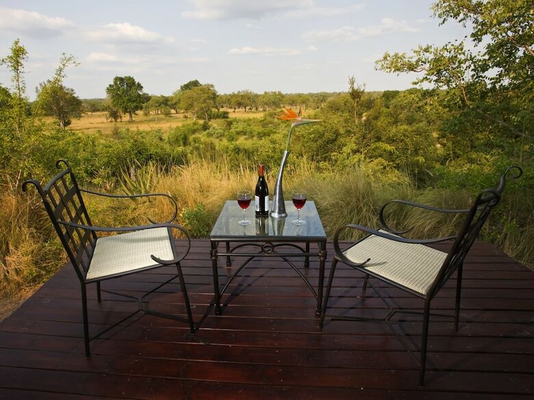 Posada Elephant Plains Game Lodge