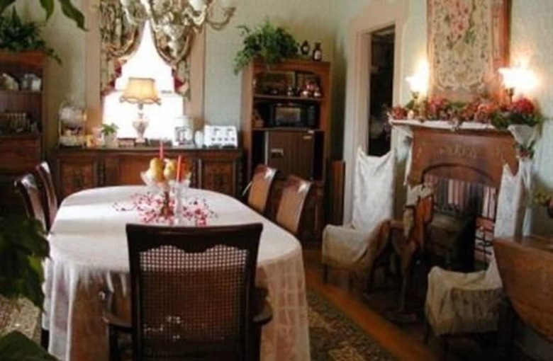 Bed & Breakfast Rocking Horse Inn