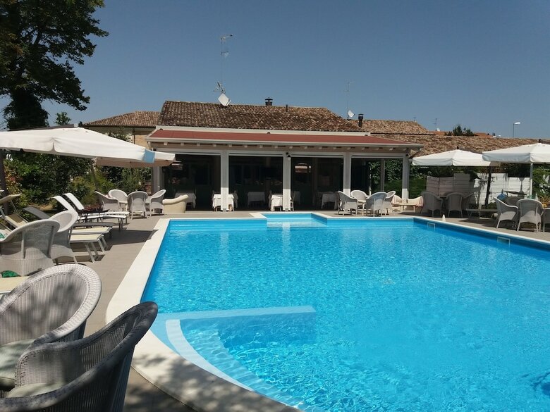 Hotel Relais Villa Roncuzzi
