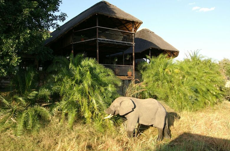 Posada Mukambi Safari Lodge - All Inclusive