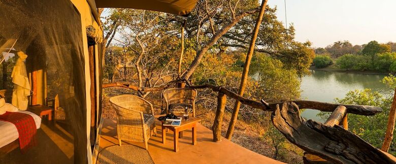 Posada Mukambi Safari Lodge - All Inclusive