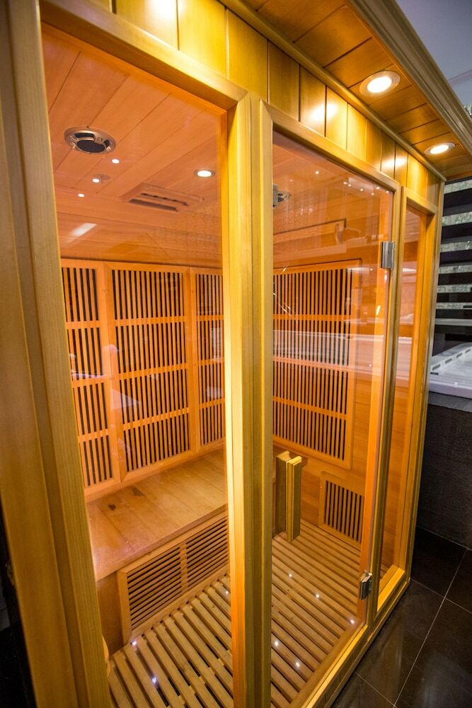 Luks Lofts Hotel & Residences